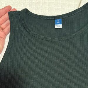 Old Navy Textured Sleeveless Top in Forest Green—XLT